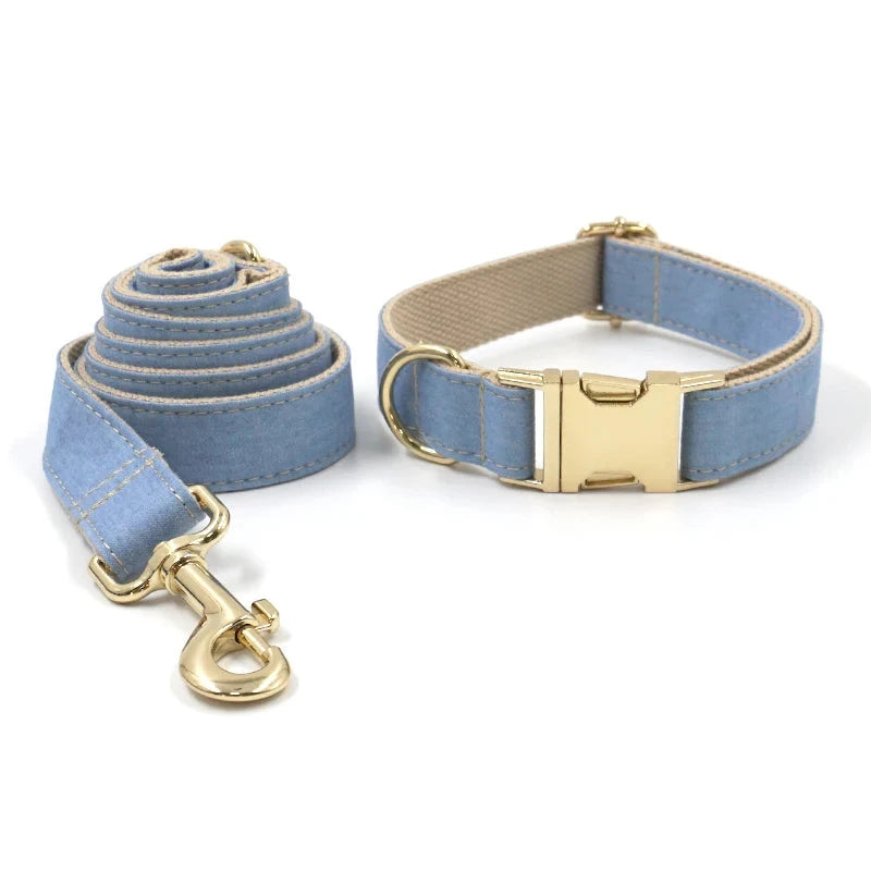Set en Velours Bleu Jean – Harnais, Collier & Laisse avec boucle Dorée | SANEO Pets SANEO Pets