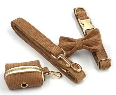 Set en Velours Marron – Harnais, Collier & Laisse avec boucle Dorée | SANEO Pets SANEO Pets