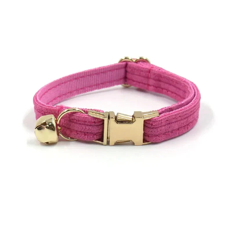 Collier en Velours Rose pour Chat – Élégance, Confort | SANEO Pets SANEO Pets